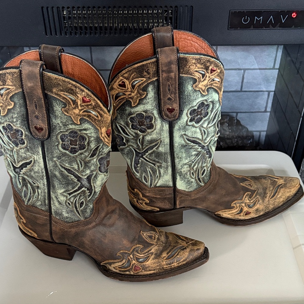 Leather Cowgirl Boots